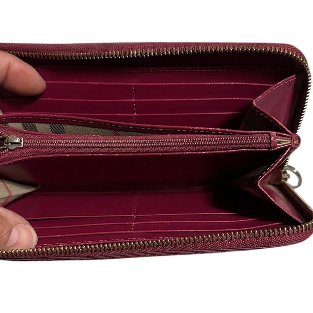 Burberry Leather Wallet - Picture 3 of 7